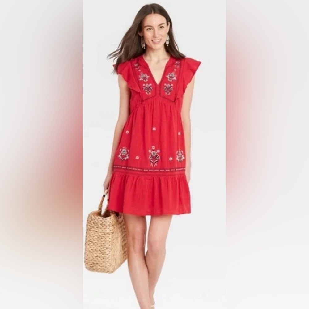 Knox Rose size M Red Embroidered Sundress